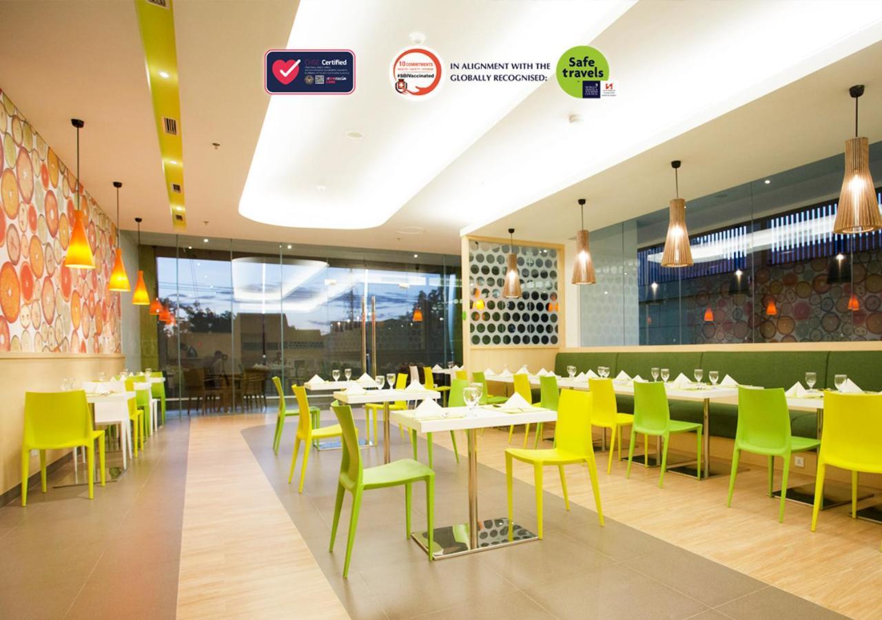 Zest Jemursari By Swiss-Belhotel International Surabaya Kültér fotó