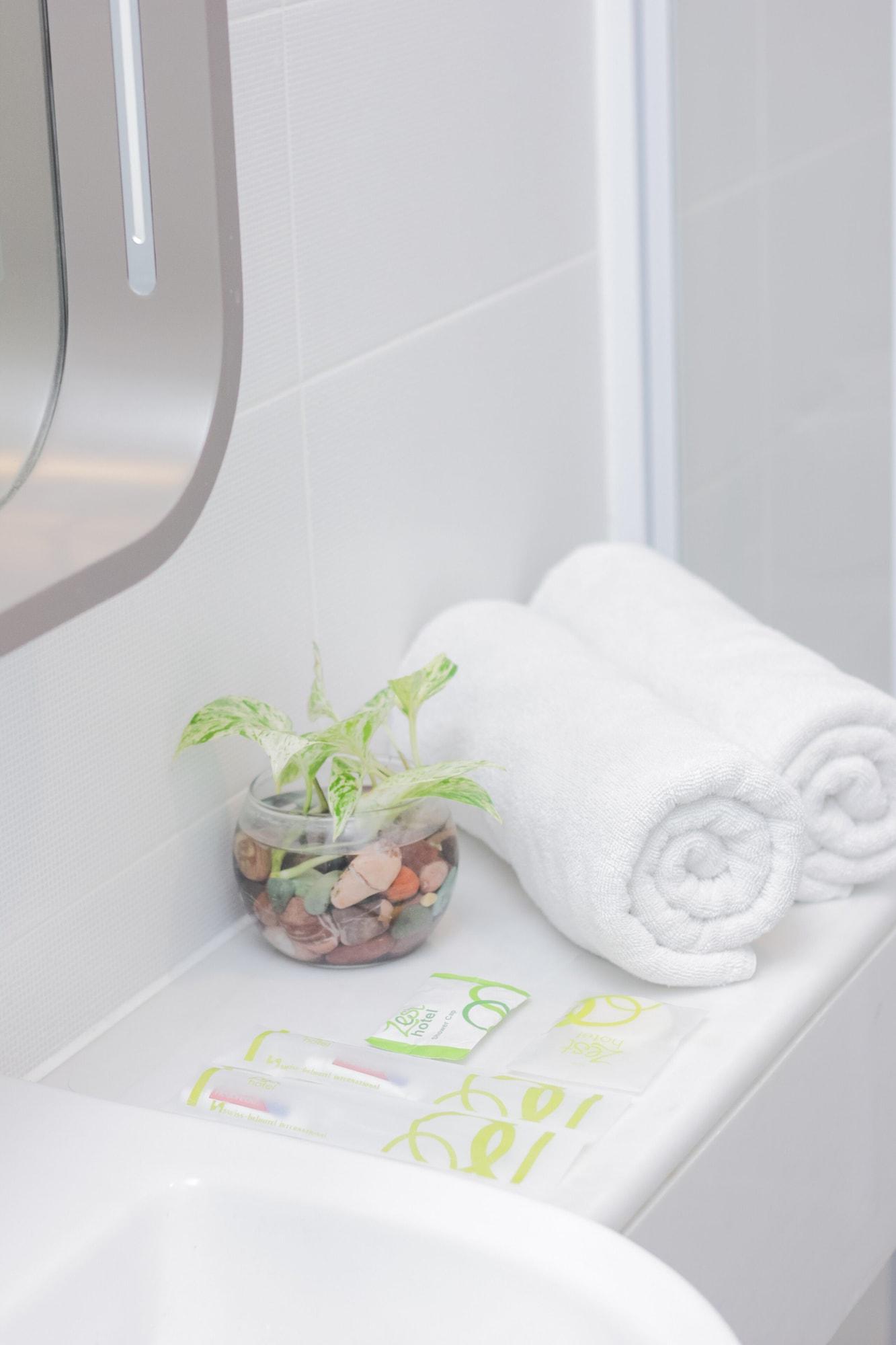 Zest Jemursari By Swiss-Belhotel International Surabaya Kültér fotó